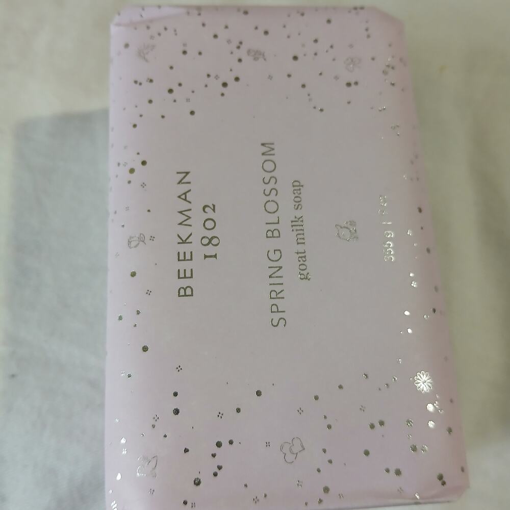 Beekman 1802 SPRING BLOSSOM 9 oz goat milk soap Made in the USA NEW - Picture 2 of 6